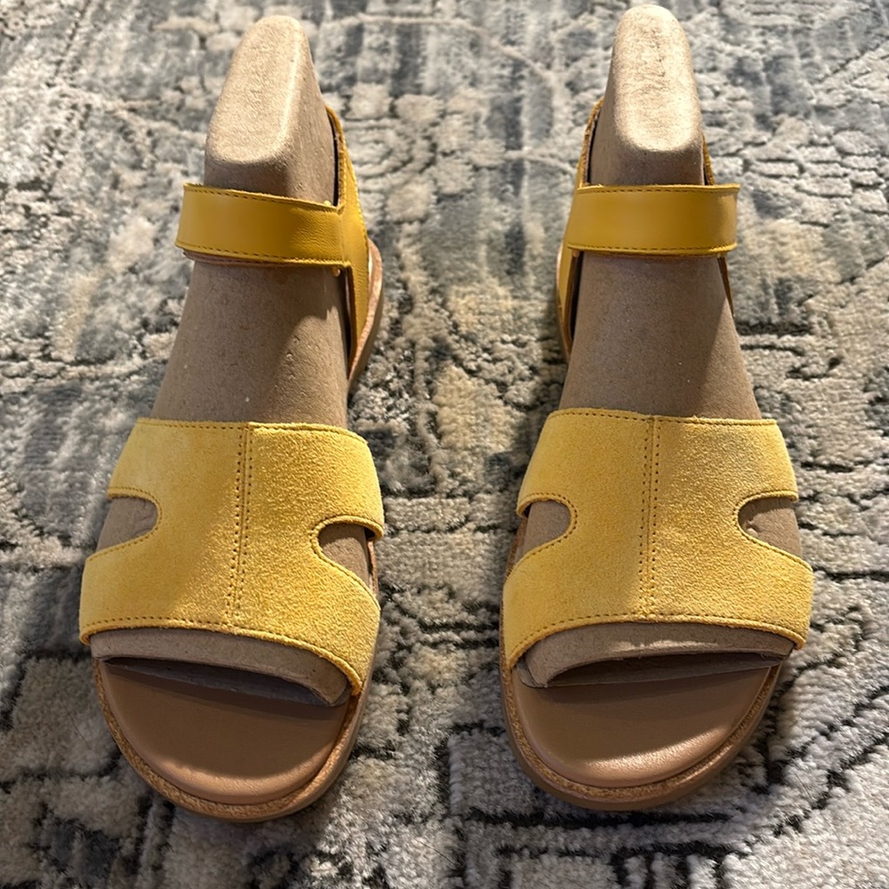Sorel sandals
